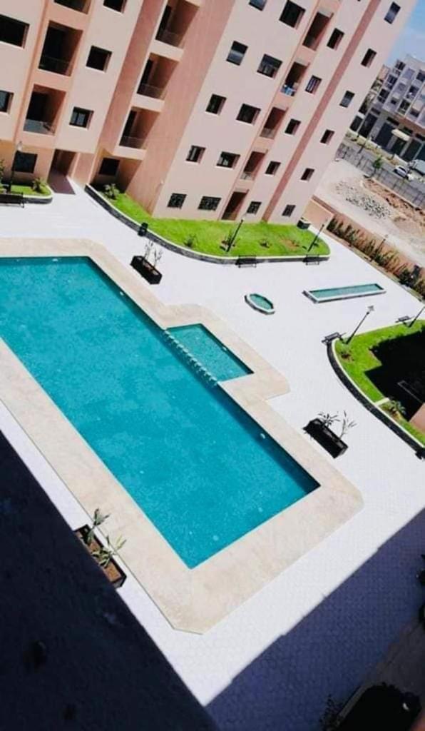 Appartement Centre Avec 2 Piscines